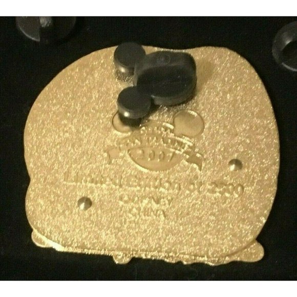 Disney April Fool's Day Mickey and Goofy Walt Disney Pin Collectible From 2007 - Picture 2 of 4